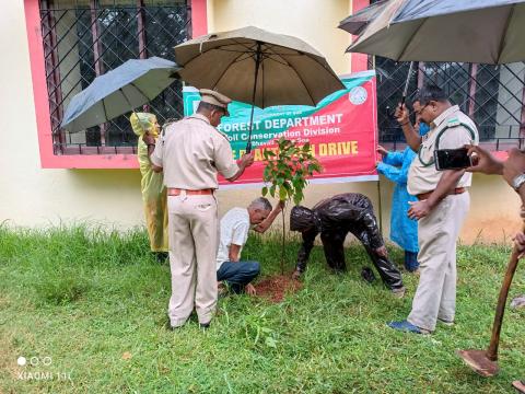 Tree plantation programme with teachers,staff and students of Swastik Vidyalaya Priol Ponda on 080722