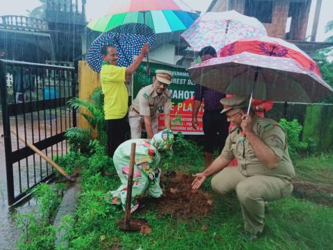 Tree planting and distribution of saplings in a remotely located Govt Primary School in Copardem Village of Sattari Taluka